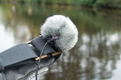 Mikrofon Clippy EM272 mit Rycote DeadCat